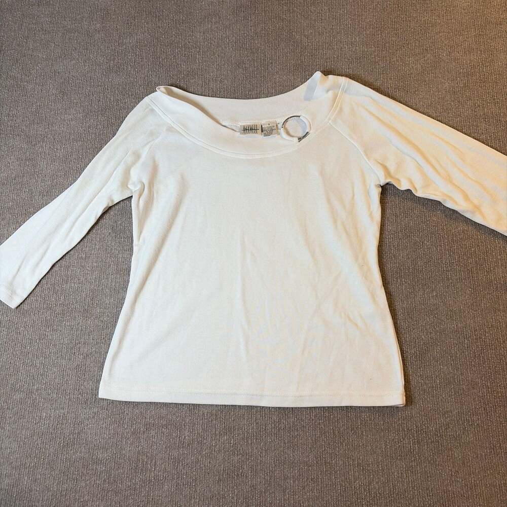 Maxwell & Nelson Off-Shoulder Ring Detail Top 1567